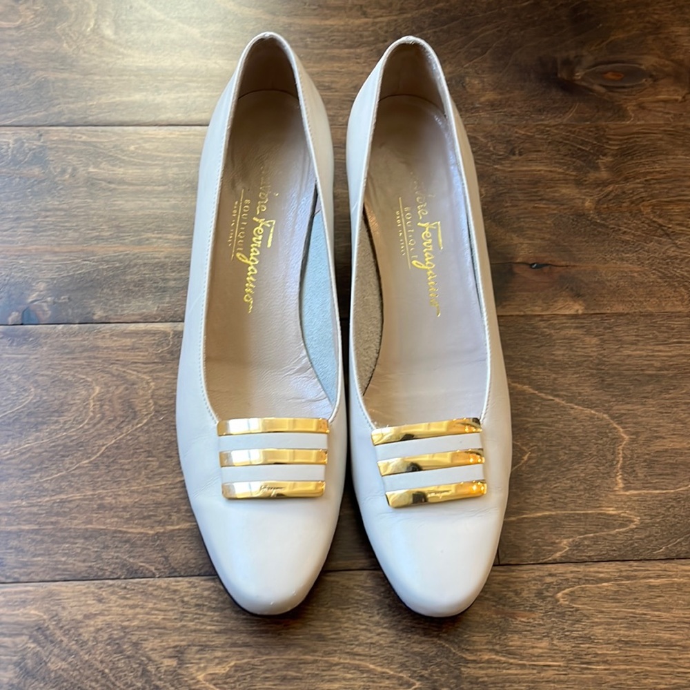 Salvatore Ferragamo Cream Dress Shoes